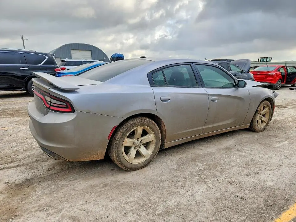 2015 DODGE CHARGER SE  