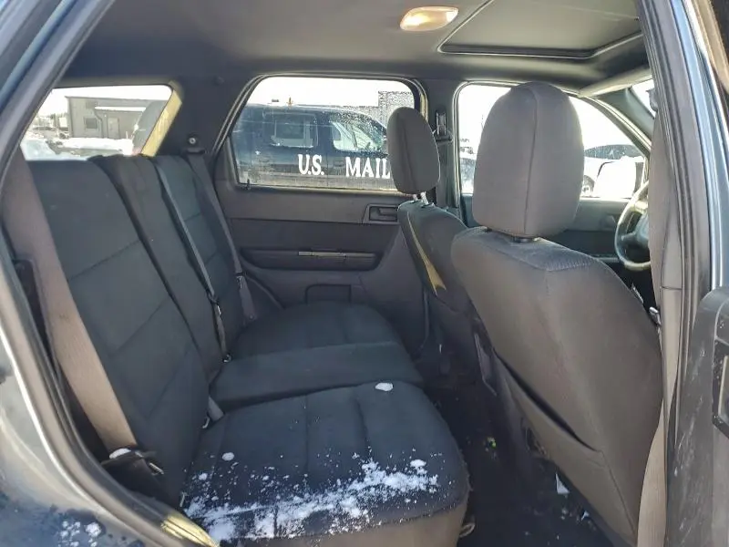 2010 FORD ESCAPE XLT  
