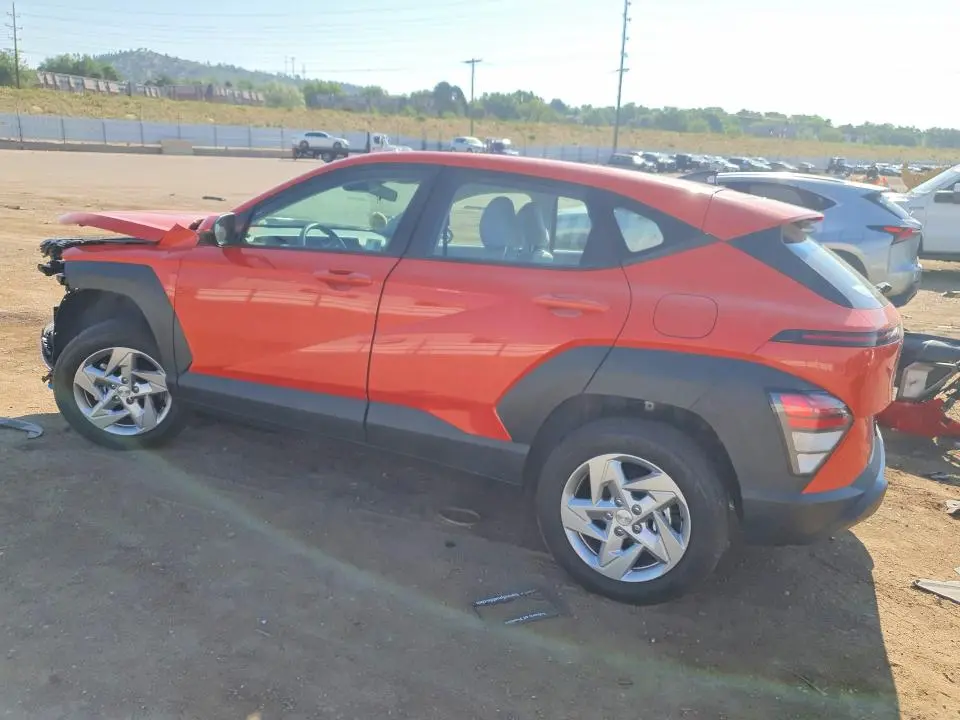 2024 HYUNDAI KONA SE  