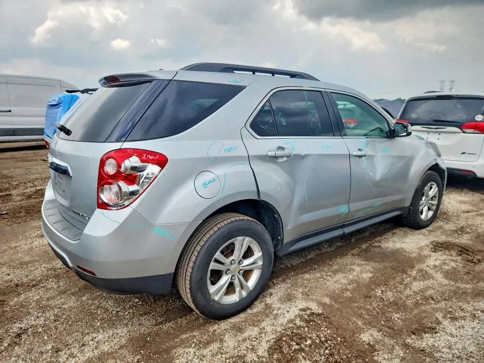 2012 CHEVROLET EQUINOX LT  