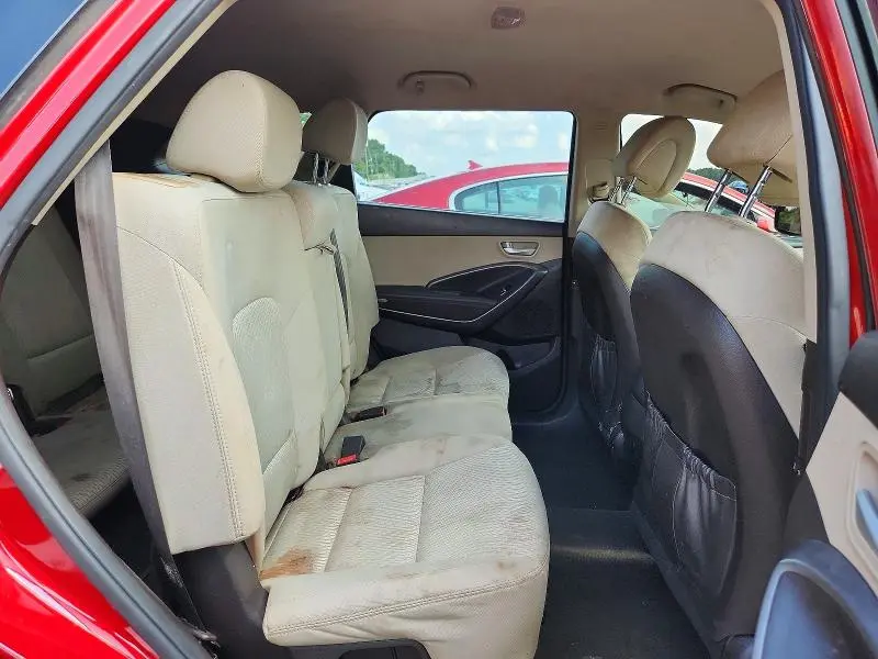 2017 HYUNDAI SANTA FE SE  