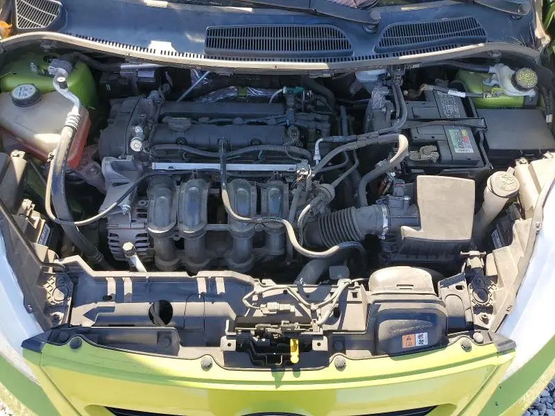 2013 FORD FIESTA SE  