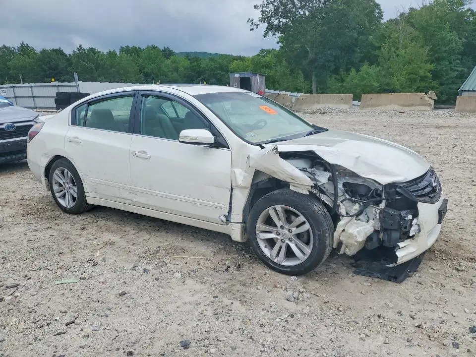 2012 NISSAN ALTIMA SR  