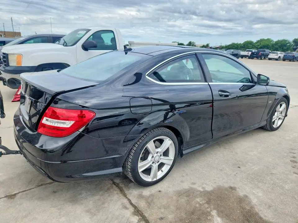2012 MERCEDES-BENZ C 250  