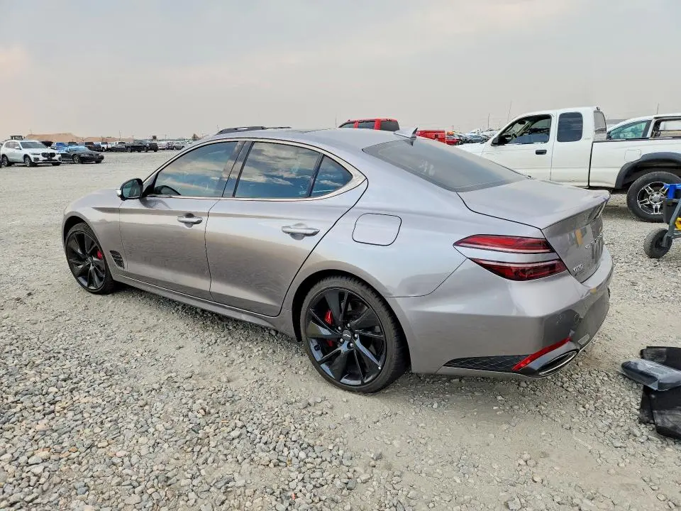2023 GENESIS G70 3.3T STANDARD  