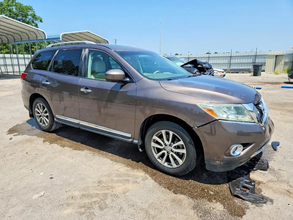 2015 NISSAN PATHFINDER SL  