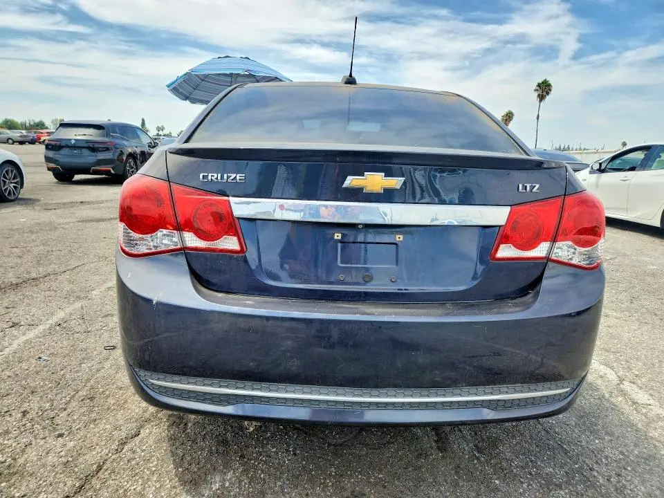 2015 CHEVROLET CRUZE LTZ  