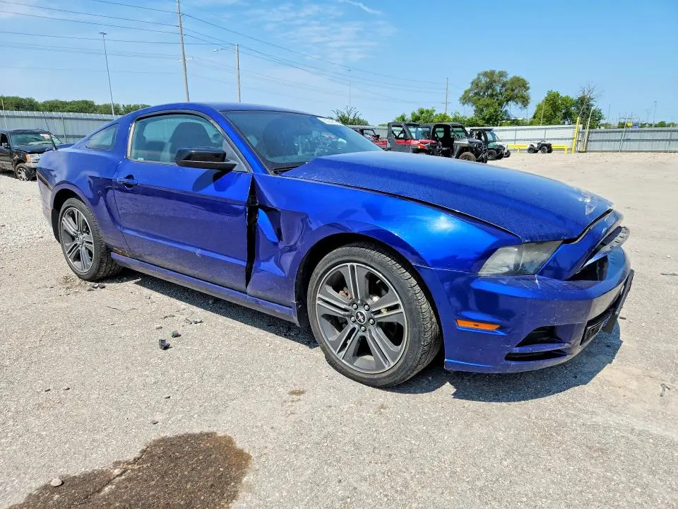 2013 FORD MUSTANG   