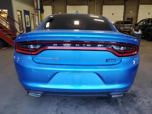 2019 DODGE CHARGER SXT  