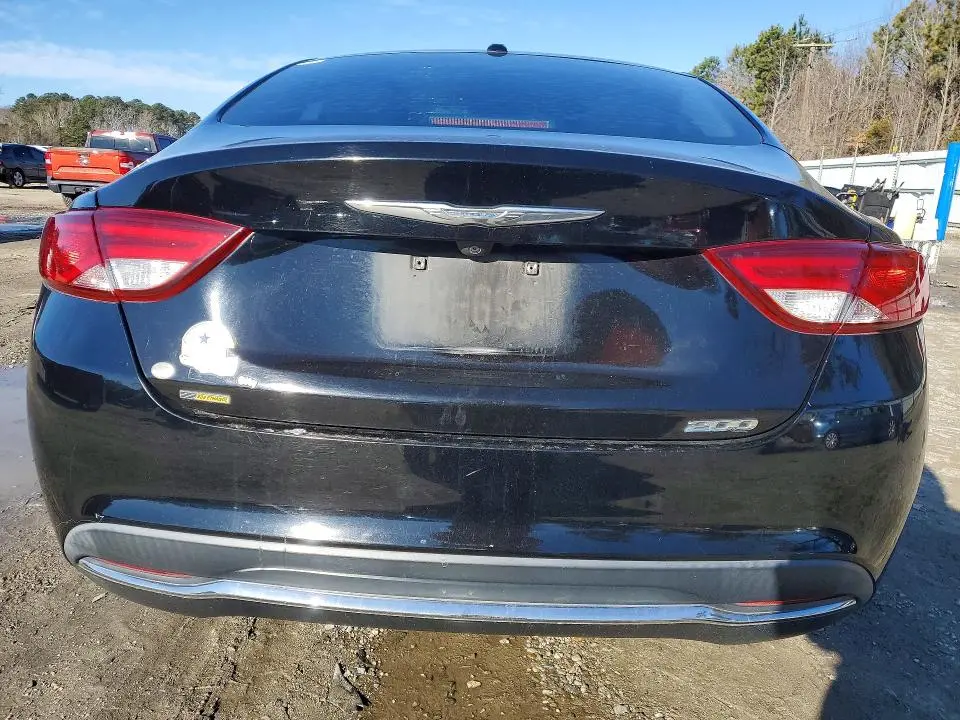 2015 CHRYSLER 200 LIMITED  