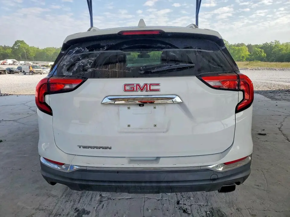 2019 GMC TERRAIN SLT  
