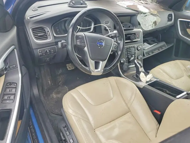 2015 VOLVO S60 PREMIER  