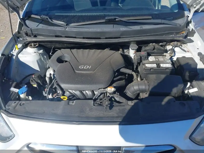 2013 HYUNDAI ACCENT GS