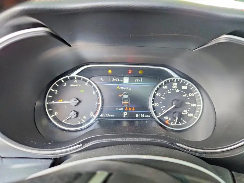 2023 NISSAN MAXIMA SR  