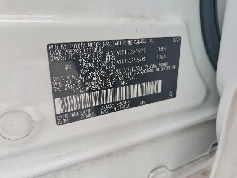 2024 TOYOTA RAV4 XLE PREMIUM  