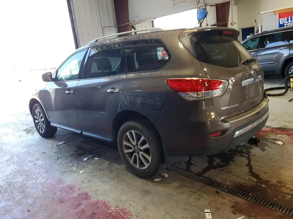 2016 NISSAN PATHFINDER SV  