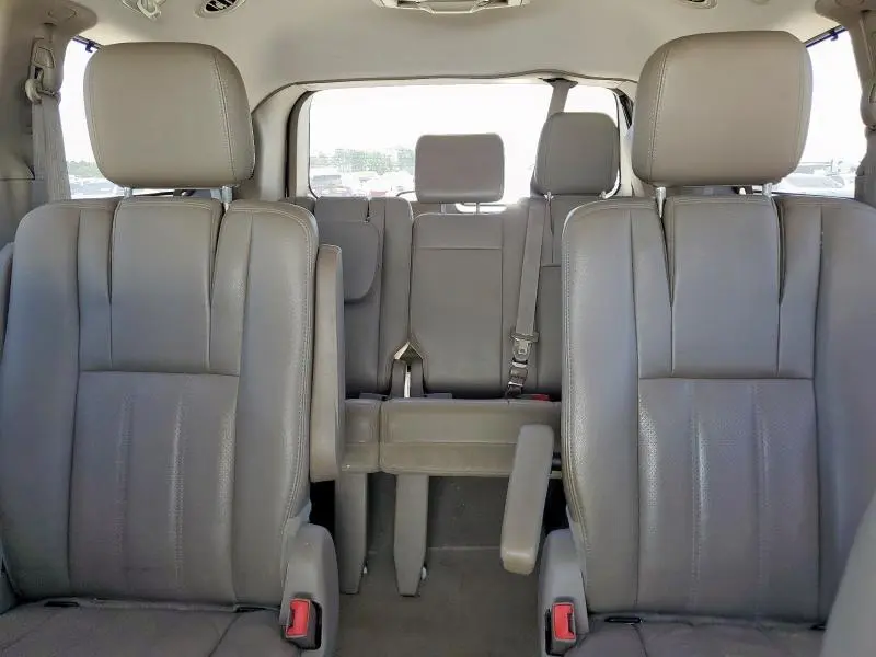 2012 CHRYSLER TOWN & COUNTRY TOURING L  