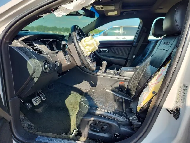 2015 FORD TAURUS SHO  