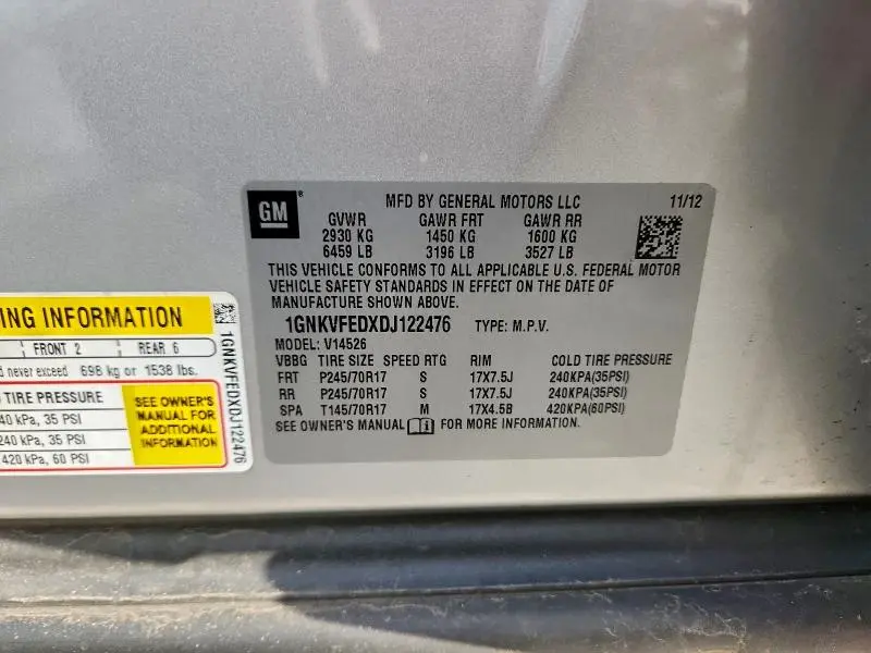 2013 CHEVROLET TRAVERSE LS  