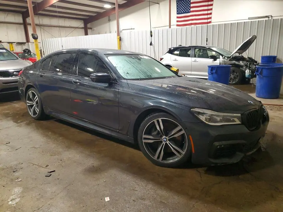 2016 BMW 750 I  