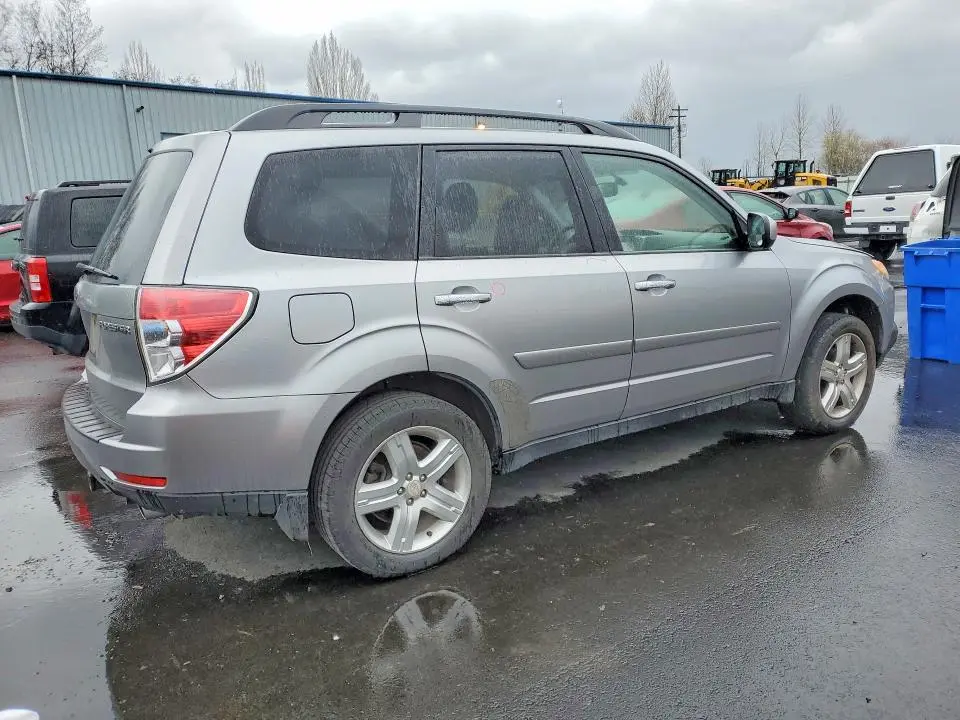 2010 SUBARU FORESTER 2.5X LIMITED  