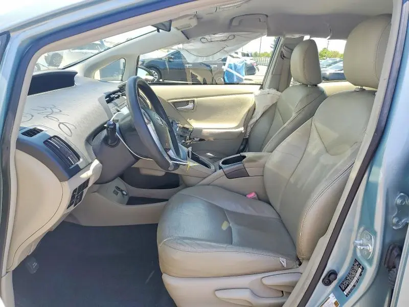 2013 TOYOTA PRIUS THREE  