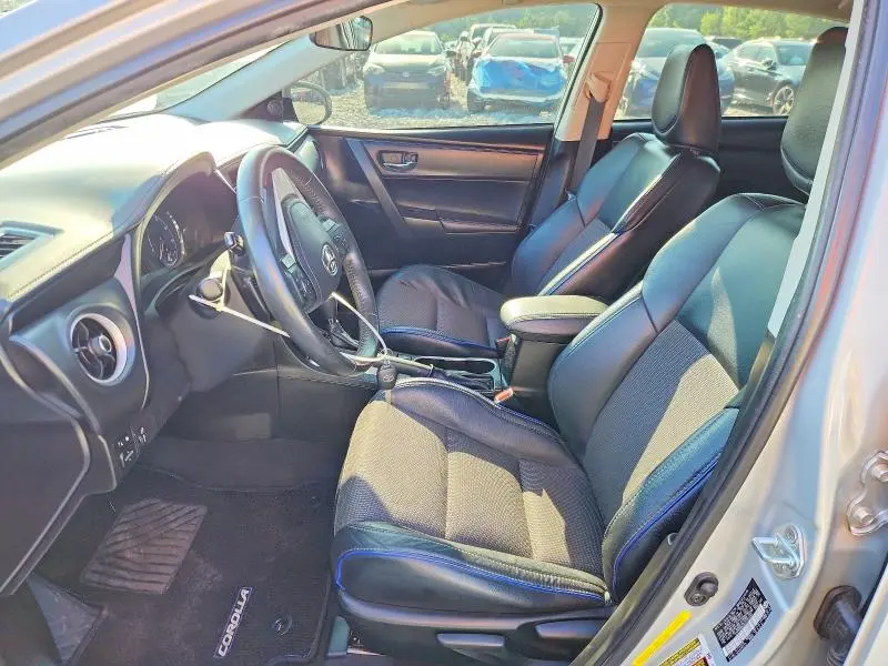 2018 TOYOTA COROLLA SE  