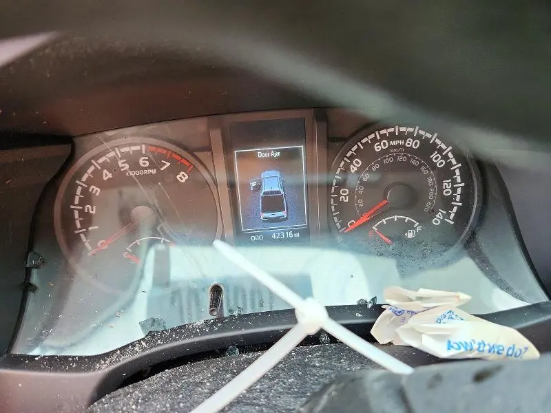 2023 TOYOTA TACOMA SR V6  