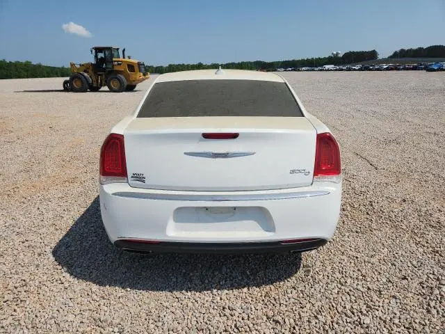 2016 CHRYSLER 300C   