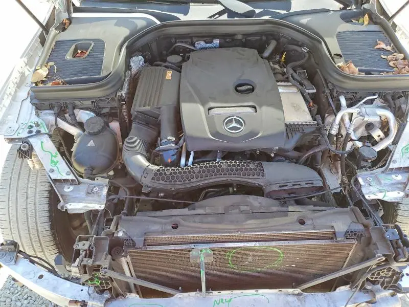 2017 MERCEDES-BENZ GLC 300  
