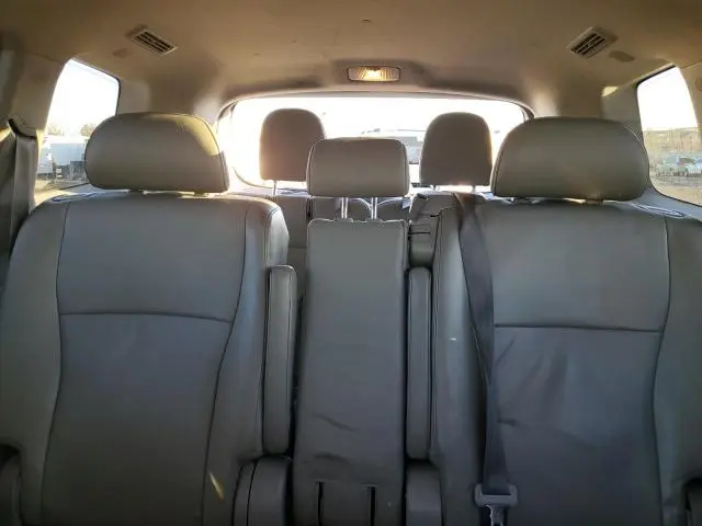 2011 TOYOTA HIGHLANDER BASE  