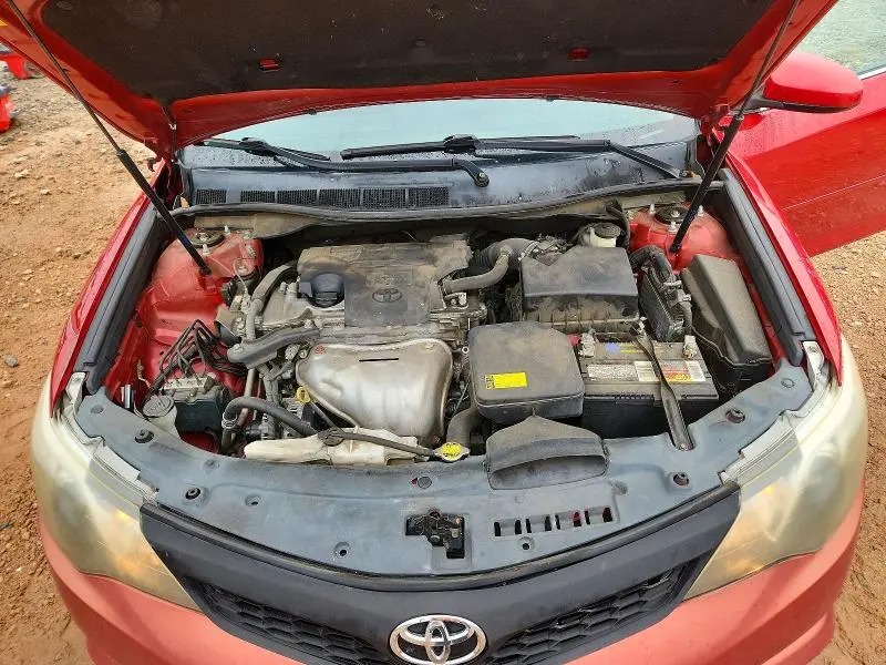 2012 TOYOTA CAMRY SE  