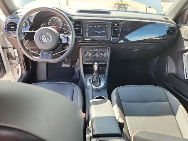 2015 VOLKSWAGEN BEETLE 1.8T  