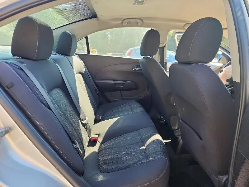 2014 CHEVROLET SONIC LT  