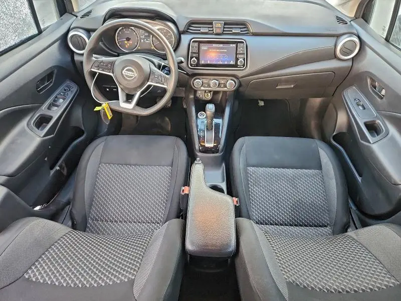 2020 NISSAN VERSA S  