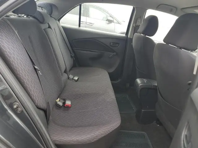 2010 TOYOTA YARIS   