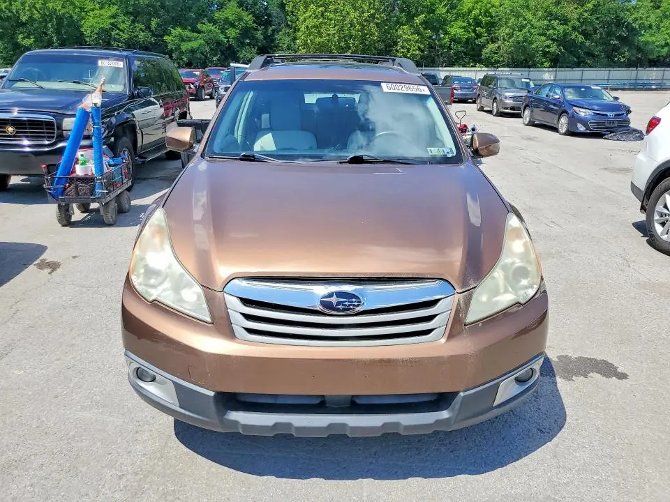 2011 SUBARU OUTBACK 2.5I PREMIUM  
