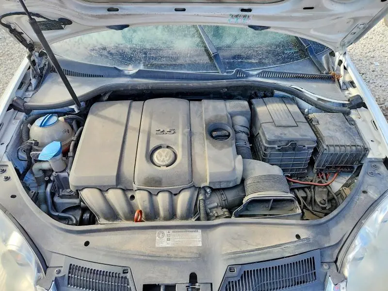 2010 VOLKSWAGEN JETTA LIMITED  