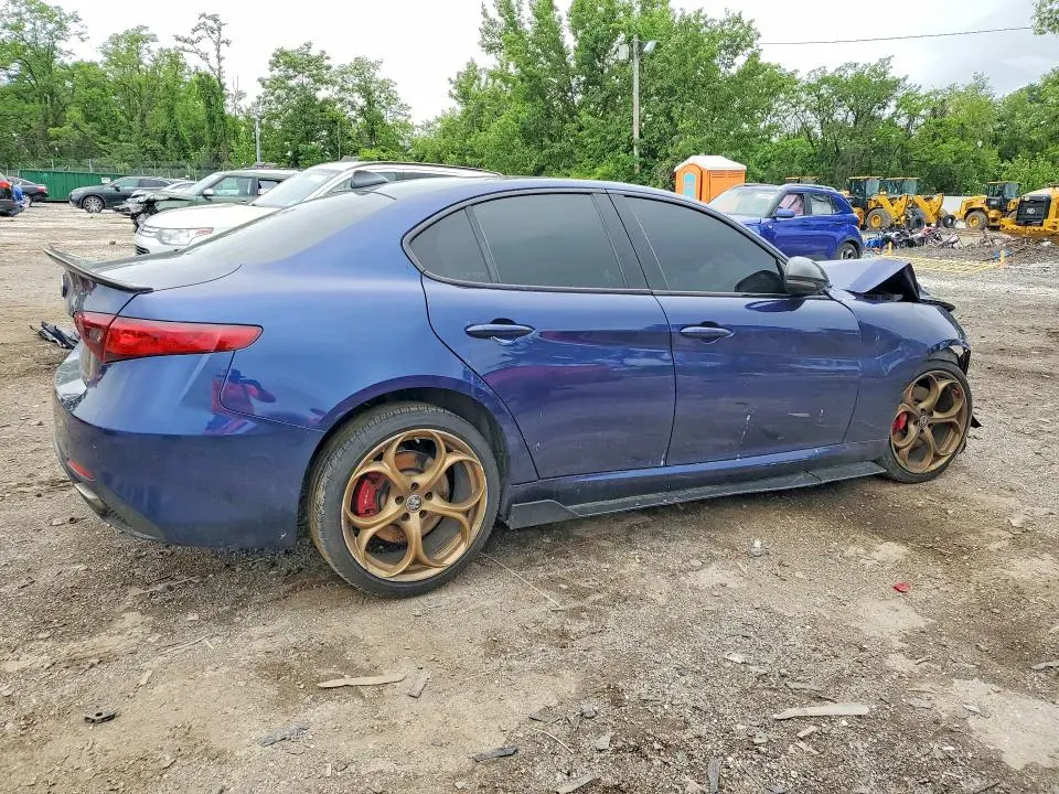 2019 ALFA ROMEO GIULIA TI  