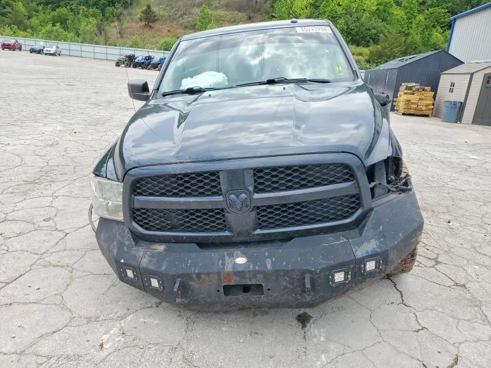 2016 RAM 1500 ST  