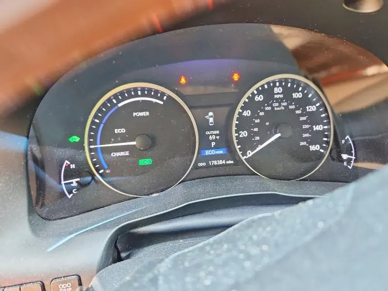 2013 LEXUS ES 300H BASE  