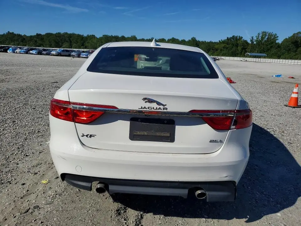 2019 JAGUAR XF PREMIUM  