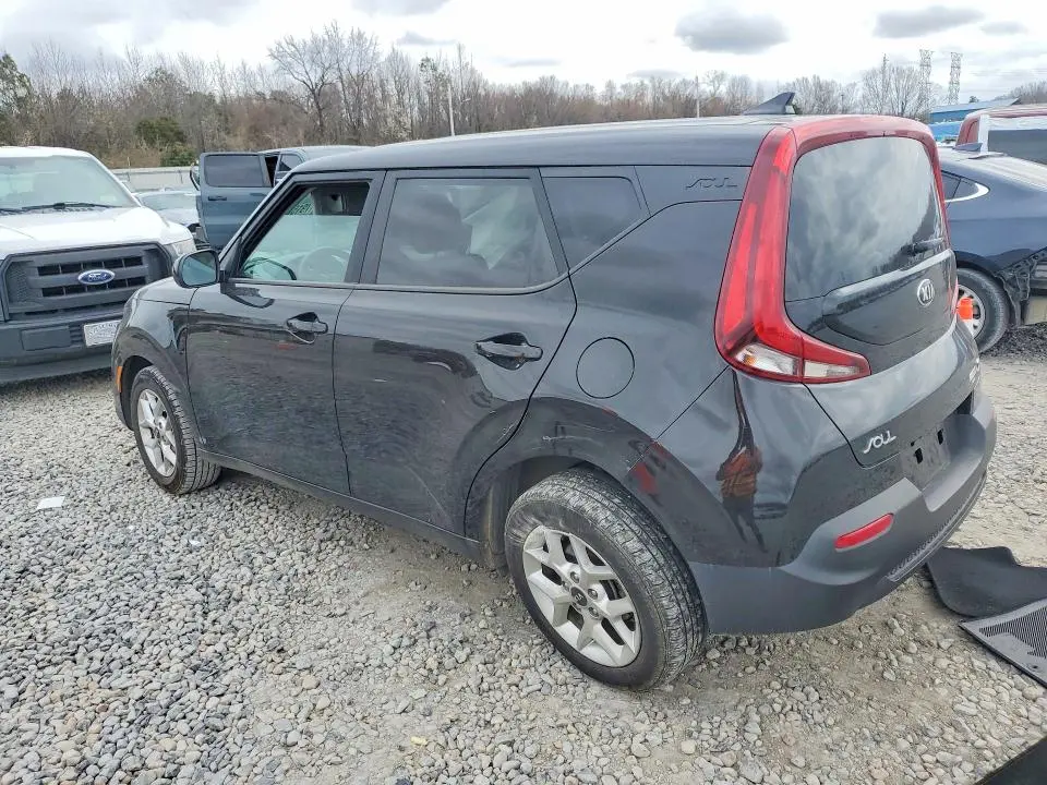 2020 KIA SOUL S  