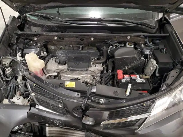 2014 TOYOTA RAV4 XLE  