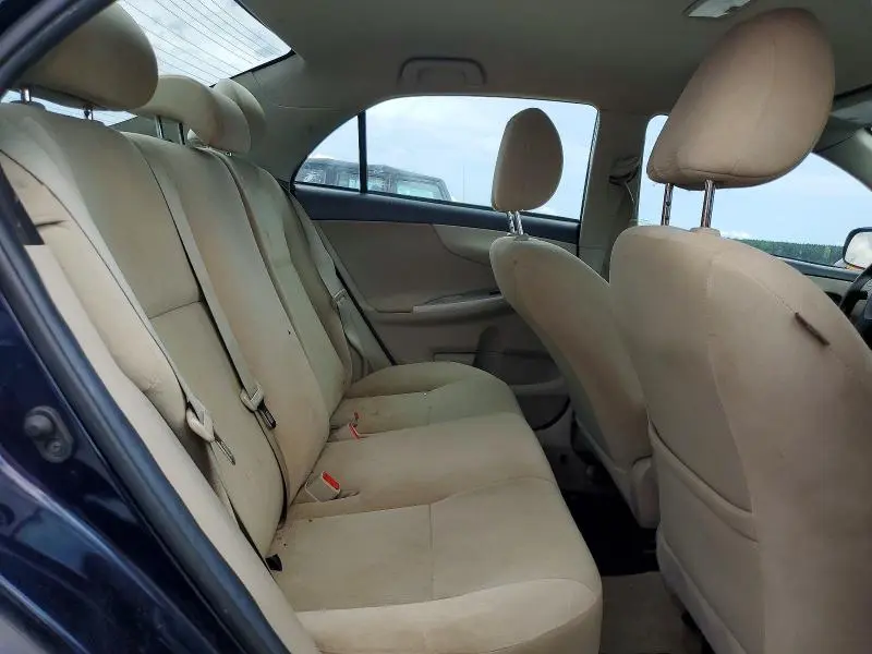 2012 TOYOTA COROLLA LE  