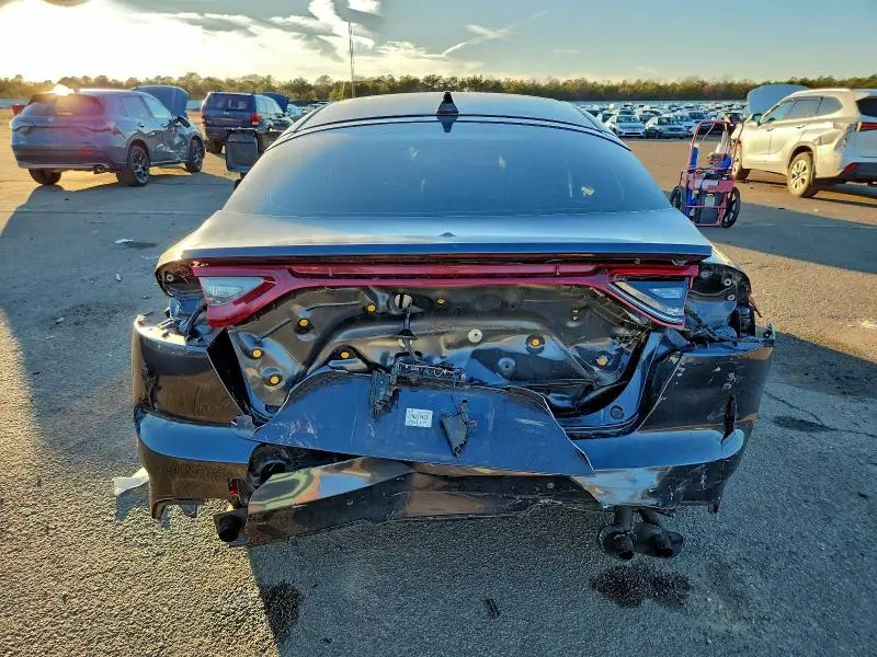 2021 KIA STINGER GT2  