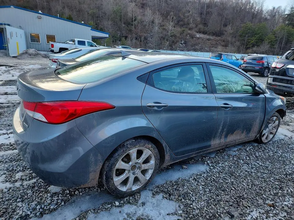 2013 HYUNDAI ELANTRA LIMITED  