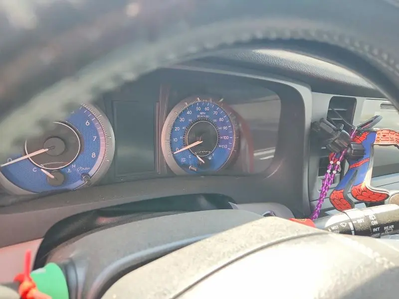 2015 TOYOTA SIENNA XLE 8-PASSENGER  