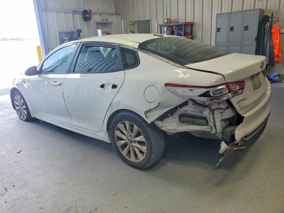 2016 KIA OPTIMA LX  