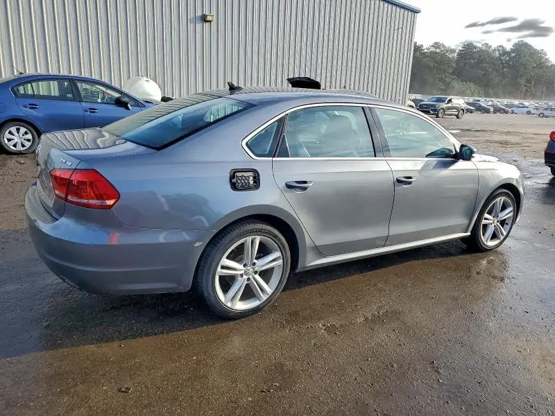 2014 VOLKSWAGEN PASSAT SE  